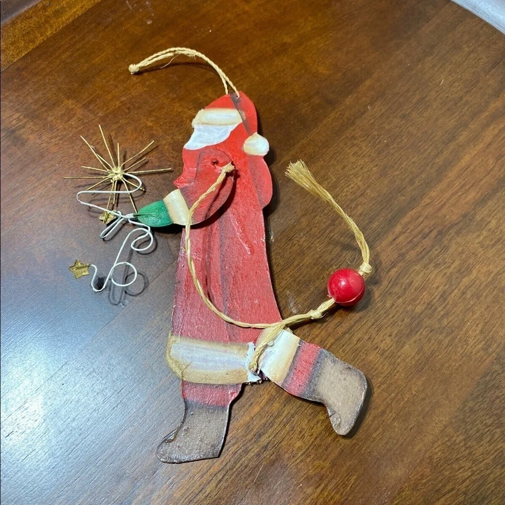 Vtg Tin Santa Clause Christmas Tree Ornament Articulated Movable Arm & Leg.